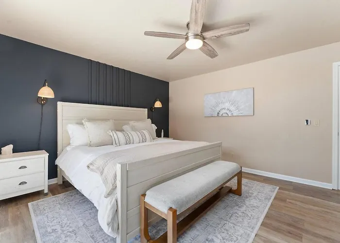 Holiday home Vista Bonita | Views, Spa, Trailheads, Firepits